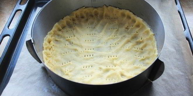 Рецепт тарта с вишней и грецкими орехами