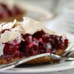Рецепт Вишневого тарта с безе