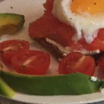 Рецепт Тоста с семгой и яйцом-пашот