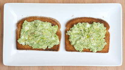 Рецепт Тостов с авокадо и сыром