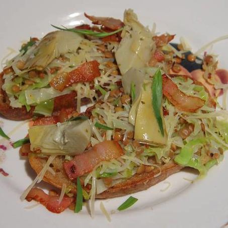 Рецепт Тостов с чечевицей и капустой