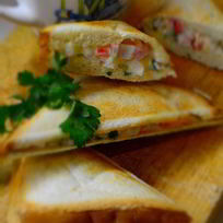 Рецепт Тостов с сыром и крабовыми палочками