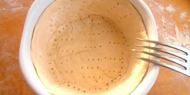 Рецепт глазуньи в съедобной сковородке