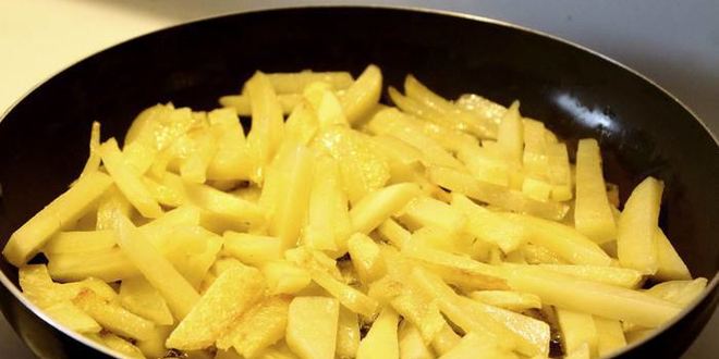 Рецепт картофеля в яичнице пир студента