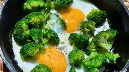 Рецепт Яичницы с брокколи