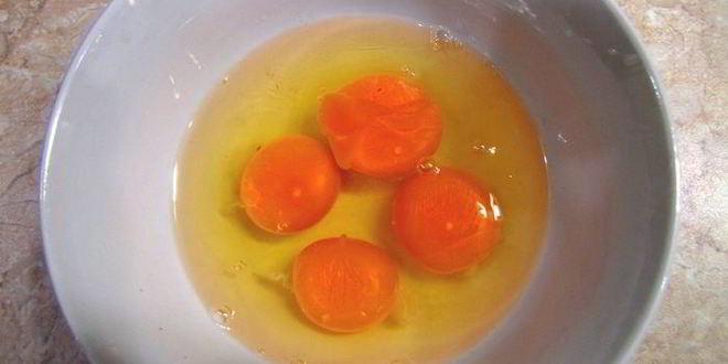 Рецепт яичницы с плоской стручковой фасолью