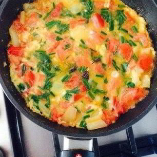 Рецепт Яичницы с помидорами и болгарским перцем