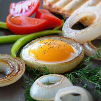 Рецепт Яичницы в луковых кольцах