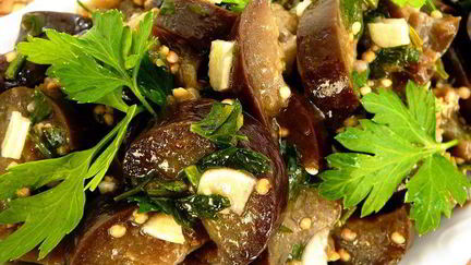 Рецепт Закуски из маринованных баклажанов