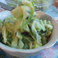 Рецепт Закуски из маринованных кабачков с медом и чесноком