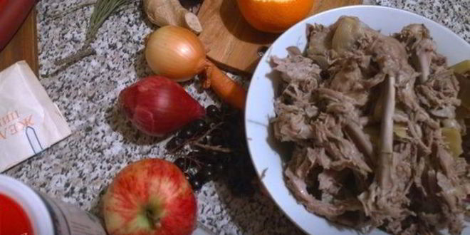 Рецепт праздничного заливного из утки с брусникой утиная история