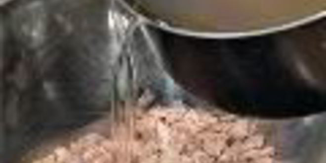 Рецепт заливного из курицы с грецкими орехами