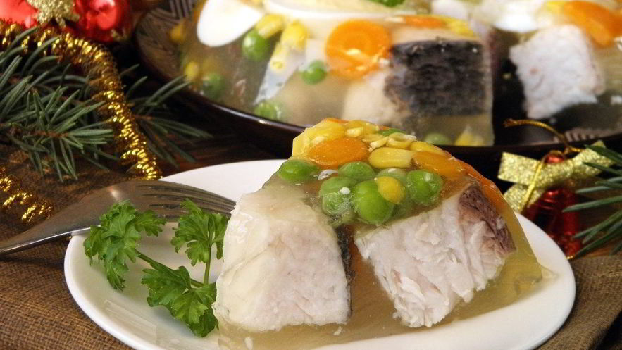 Рецепт заливного из рыбы на новый год