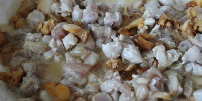 Рецепт жюльена с курицей и лисичками